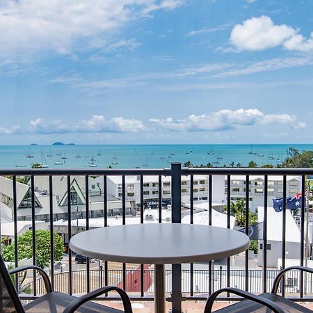 Ocean View Apartment 14 Airlie Beach Buitenkant foto